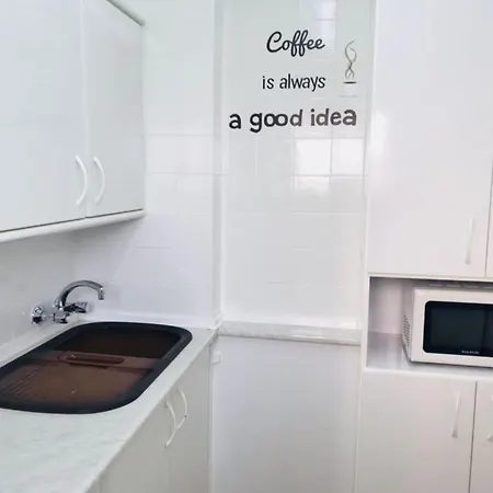 A828 - Hannibal - 2004finestrat Cala de Finestrat