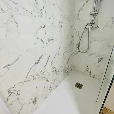 A828 - Hannibal - 2004finestrat Lägenhet